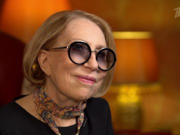 Инна Чурикова